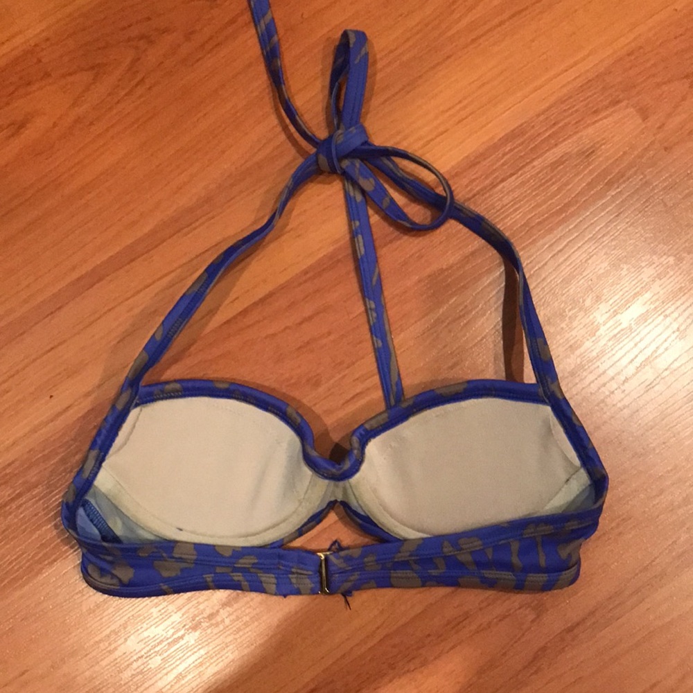 Bathing suit top - Picture 2 of 3